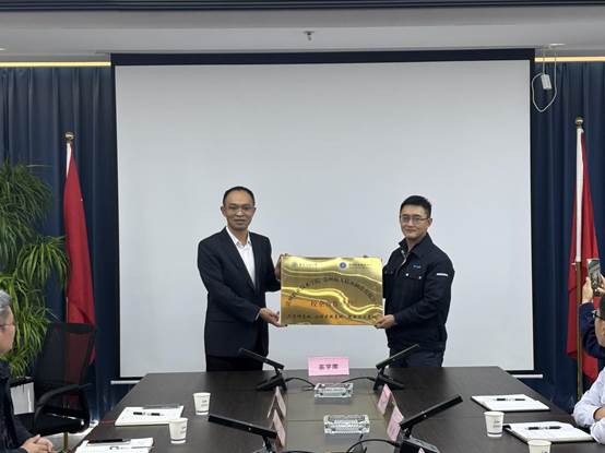 3db30ccf20cb017a0548ff0719fcc37